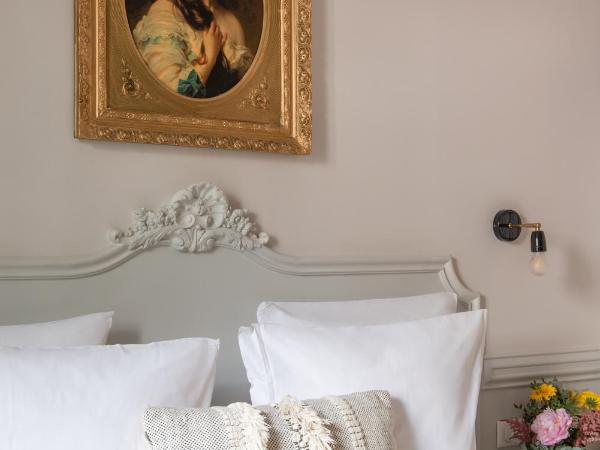 Hôtel De La Porte Dorée : photo 4 de la chambre chambre double premium