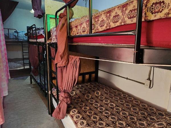 Lanna Hostel : photo 1 de la chambre lit superposé dans dortoir mixte
