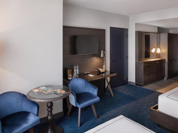 Hotel Van Zandt : photo 3 de la chambre chambre deluxe avec 2 lits queen-size