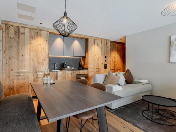 Postresidenz am See : photo 2 de la chambre suite 1 chambre - vue sur ville