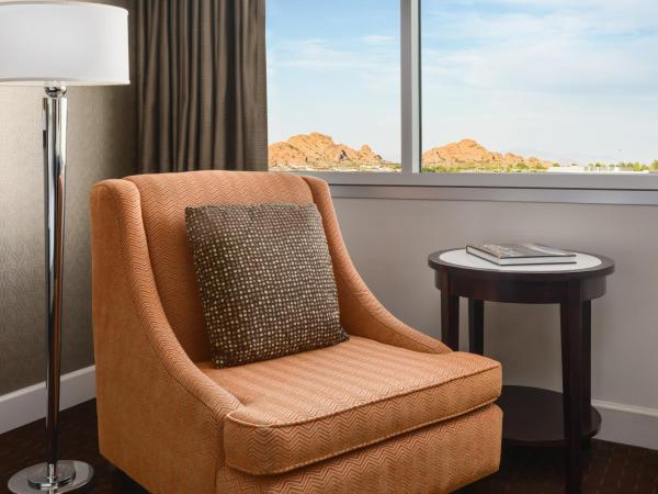 Crowne Plaza Phoenix Airport - PHX, an IHG Hotel : photo 2 de la chambre chambre standard