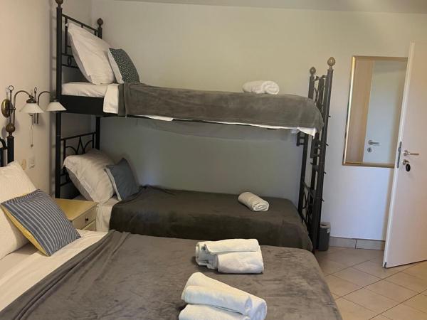 B&B Baron Gautsch : photo 4 de la chambre chambre quadruple avec terrasse