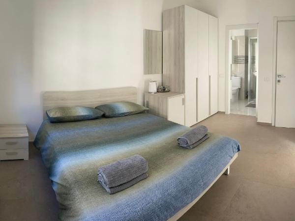 *Veranda's rooms* - Free parking in central Lugano : photo 3 de la chambre chambre double avec salle de bains privative