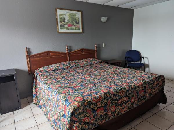 Austin Motor Inn : photo 3 de la chambre chambre lit king-size Économique