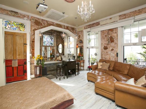 Fleur De Lis Mansion : photo 4 de la chambre suite avec balcon