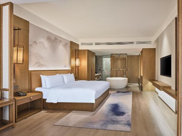 Crowne Plaza Chengdu Wuhou, an IHG Hotel : photo 5 de la chambre suite junior lit king-size
