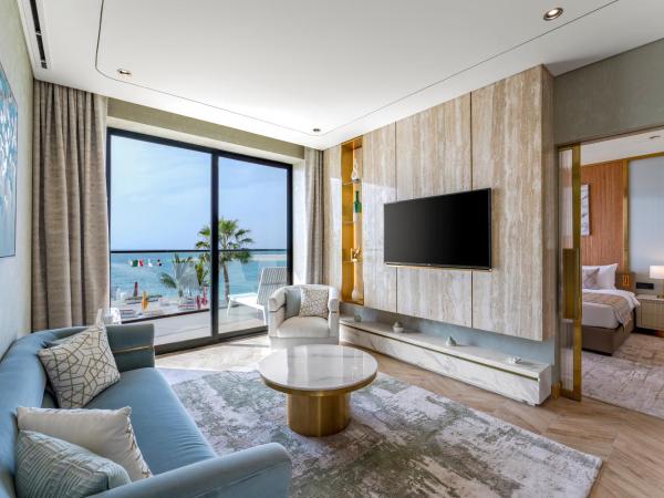 voco Monaco Dubai, an IHG Hotel, Adults Only, World Islands : photo 6 de la chambre suite monaco 