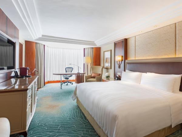 Kowloon Shangri-La, Hong Kong : photo 2 de la chambre chambre lit king-size deluxe avec avantages club horizon