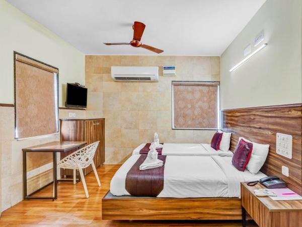 Season 4 Residences - Nungambakkam Near US consulate, Apollo Hospital, Shankar Nethralaya : photo 6 de la chambre chambre deluxe double ou lits jumeaux