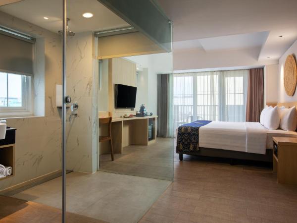 Aveta Hotel Malioboro : photo 2 de la chambre premier malioboro with view