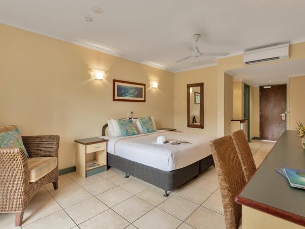 Bay Village Tropical Retreat & Apartments : photo 5 de la chambre chambre double ou lits jumeaux standard