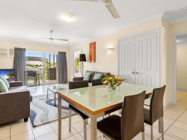 Bay Village Tropical Retreat & Apartments : photo 2 de la chambre appartement 3 chambres
