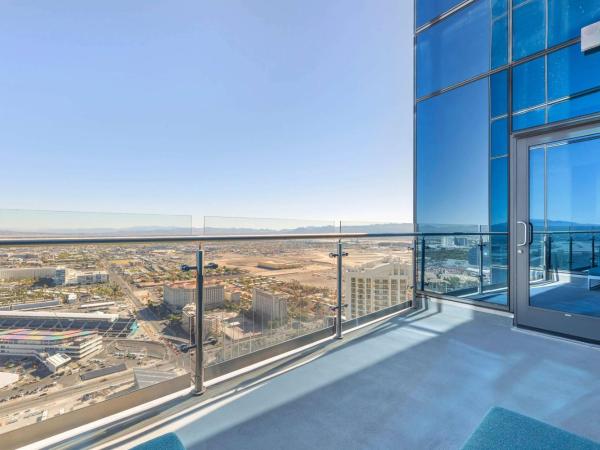 Hilton Club Elara Las Vegas : photo 3 de la chambre suite 1 chambre lit king-size premium avec balcon