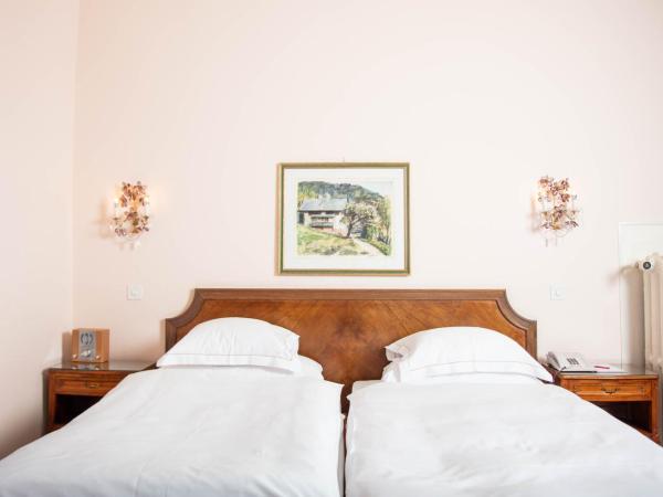 Hotel Victoria Glion : photo 1 de la chambre chambre double standard avec vue sur la montagne