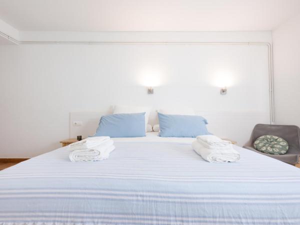 Hostal el Ranxo : photo 1 de la chambre chambre double avec salle de bains privative