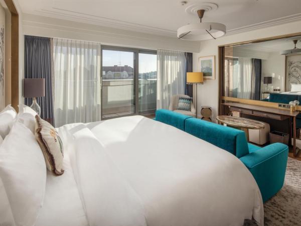 Matild Palace, a Luxury Collection Hotel : photo 1 de la chambre king room with balcony - city view