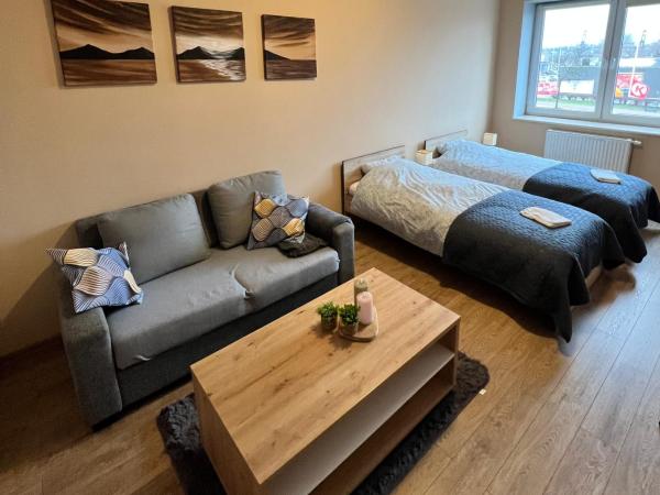 Gdynia Pokoje Blisko Morza i Centrum : photo 3 de la chambre chambre lits jumeaux avec salle de bains commune
