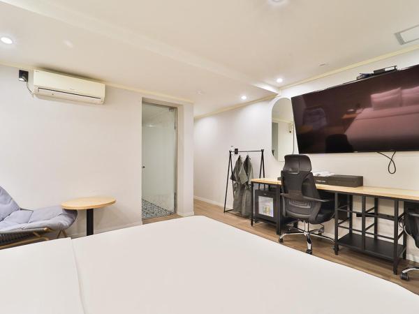 Jamsil Tomgi Hotel : photo 4 de la chambre chambre double deluxe