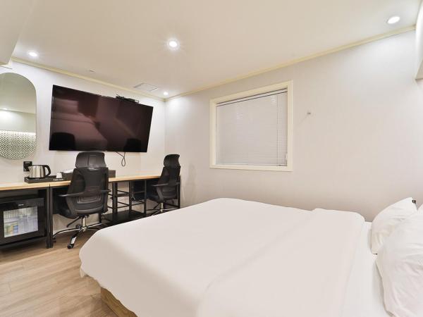 Jamsil Tomgi Hotel : photo 2 de la chambre chambre double deluxe