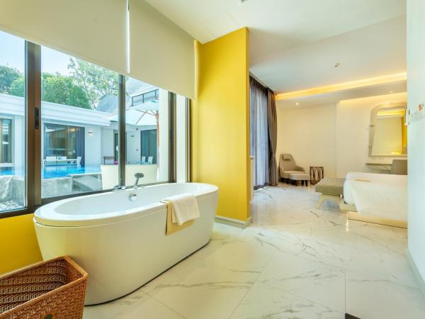 Phukalini Luxury Pool Villa & Onsen-SHA Plus Certified : photo 6 de la chambre 4 bedrooms jacuzzi pool villa
