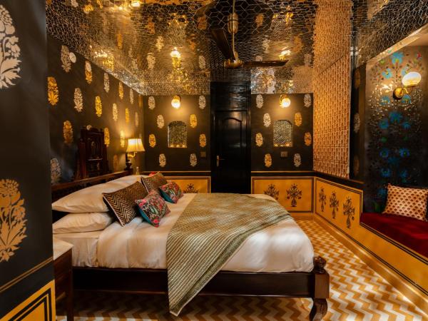 Laalee : photo 1 de la chambre chambre double avec salle de bains privative