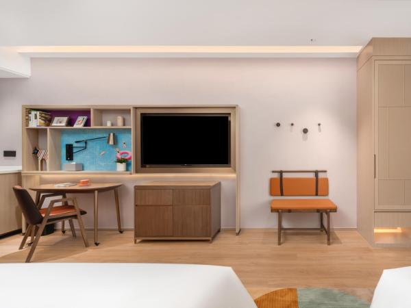 Home2 Suite by Hilton Dongguan Shijie : photo 2 de la chambre chambre double standard