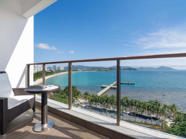 Sanya Junji Seaview Hotel : photo 2 de la chambre 180 degree full sea view king room