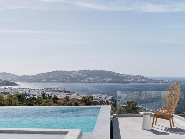 Deos Mykonos - A Myconian Collection Hotel : photo 1 de la chambre lamda grand suite with private pool & sea view