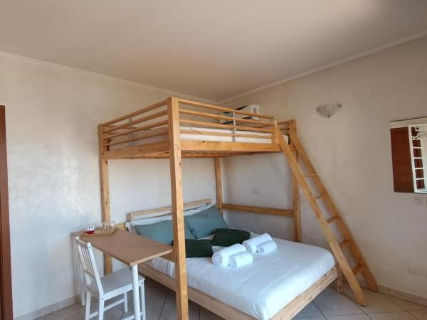 MilanoLetto Suite Room : photo 3 de la chambre chambre double avec salle de bains privative