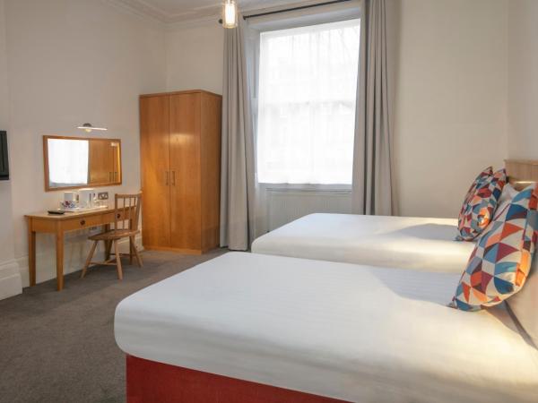 Queensway Hotel, Sure Hotel Collection by Best Western : photo 4 de la chambre chambre triple standard