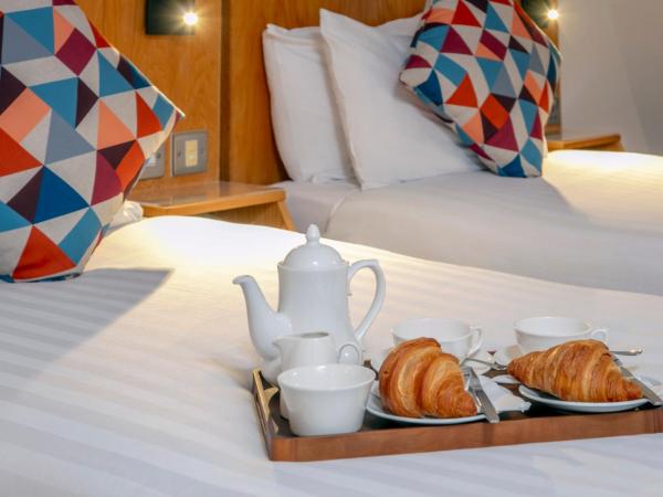 Queensway Hotel, Sure Hotel Collection by Best Western : photo 2 de la chambre hébergement lits jumeaux en loft standard