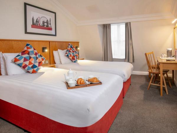 Queensway Hotel, Sure Hotel Collection by Best Western : photo 1 de la chambre hébergement lits jumeaux en loft standard