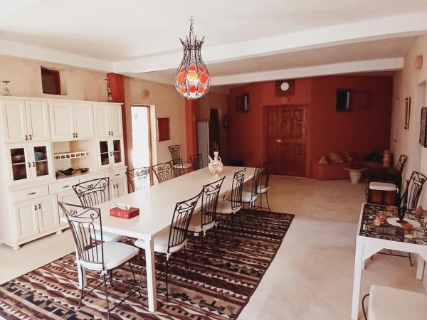 Menzel Caja : photo 8 de la chambre chambre lits jumeaux bougainvilliers