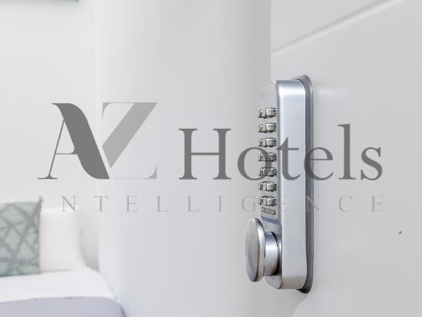 AYZ Luis Cabrera-Auto check-in property : photo 5 de la chambre chambre double avec salle de bains commune