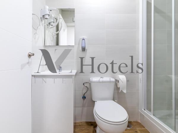 AYZ Luis Cabrera-Auto check-in property : photo 10 de la chambre chambre simple avec salle de bains commune