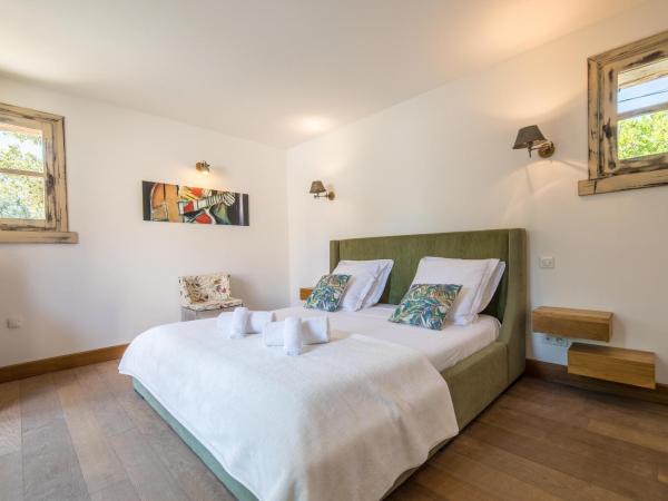 Domaine de Casanghjulina : photo 1 de la chambre chambre double avec terrasse