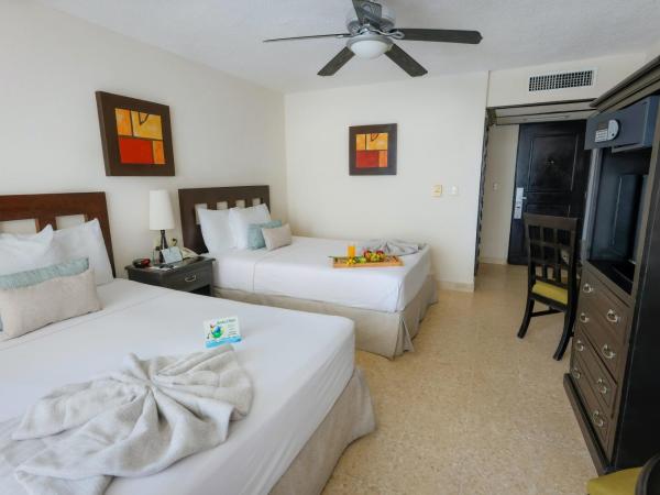 Best Western Hotel Posada Freeman Zona Dorada : photo 2 de la chambre 2 double beds - city view