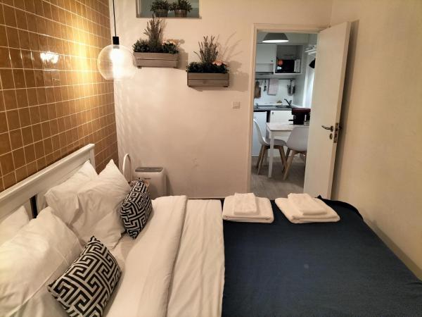 Flores Guest House : photo 3 de la chambre chambre lit queen-size deluxe