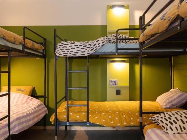 Hostel Ani&Haakien : photo 2 de la chambre lits superposés dans dortoir mixte de 12 lits