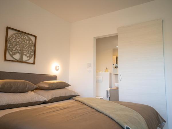 O`Life Boutique Apartments : photo 2 de la chambre appartement - vue sur mer