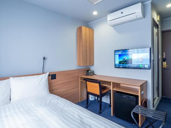 Toyoko Inn Osaka Yodoyabashi-eki Minami : photo 3 de la chambre chambre double - non-fumeurs