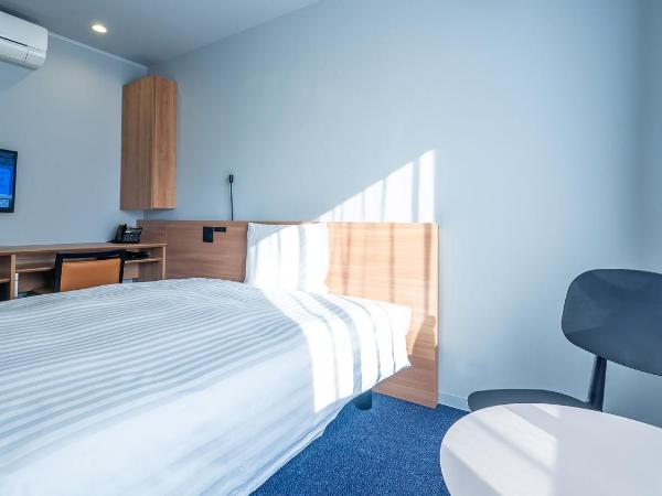 Toyoko Inn Osaka Yodoyabashi-eki Minami : photo 3 de la chambre chambre lit queen-size pour occupation simple - non-fumeurs