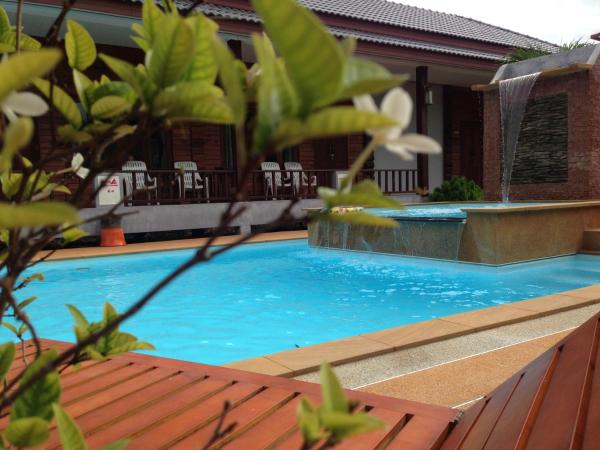 Khum Laanta Resort - SHA Extra Plus : photo 8 de la chambre chambre double deluxe - vue sur piscine