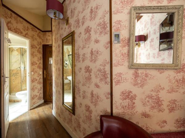 Hotel Minerve : photo 4 de la chambre chambre double supérieure