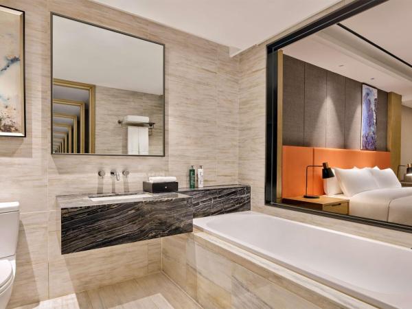 Hilton Garden Inn Wuhan Hankou : photo 5 de la chambre chambre lit king-size deluxe