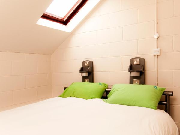 YHA London St Paul's : photo 1 de la chambre chambre double