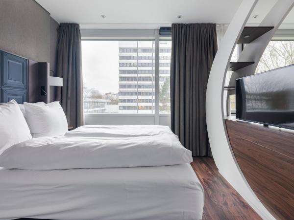 numa I Fore Rooms & Apartments : photo 8 de la chambre extra large studio with kitchenette and sofa bed