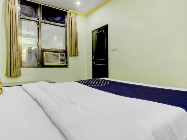 SPOT ON 39561 Hotel Deep : photo 5 de la chambre chambre double standard