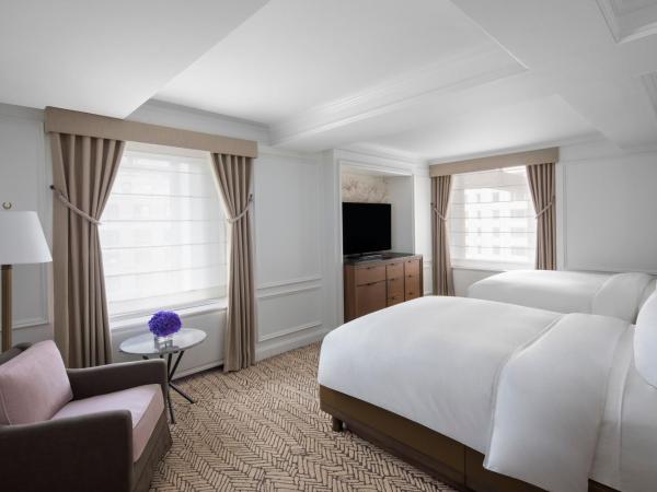 The Ritz-Carlton New York, Central Park : photo 1 de la chambre chambre deluxe avec 2 lits doubles - vue sur intérieur