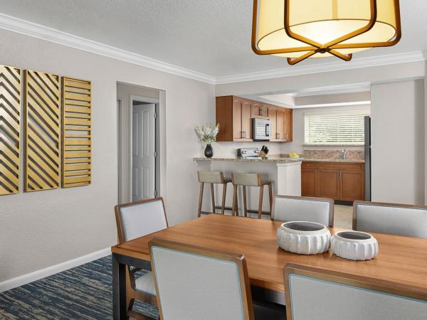 Sheraton Vistana Resort Villas, Lake Buena Vista Orlando : photo 3 de la chambre villa 2 chambres lit king-size et 2 lits simples avec balcon